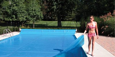 Best Solar Pool Covers 2023 Reviews (Solar Covers and Reels, Solar Rings, Liquid Covers)